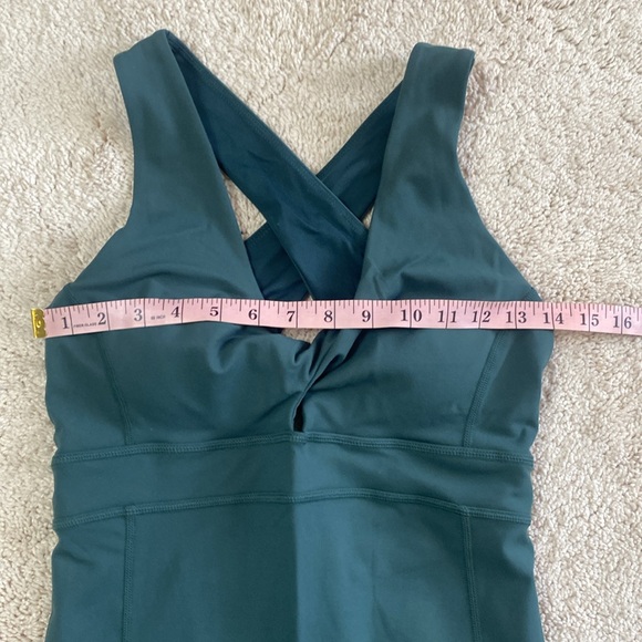 NWT Fabletics Oasis Twist Front Pocket 7/8 Jumpsuit Everpine Green Size M - Picture 10 of 14